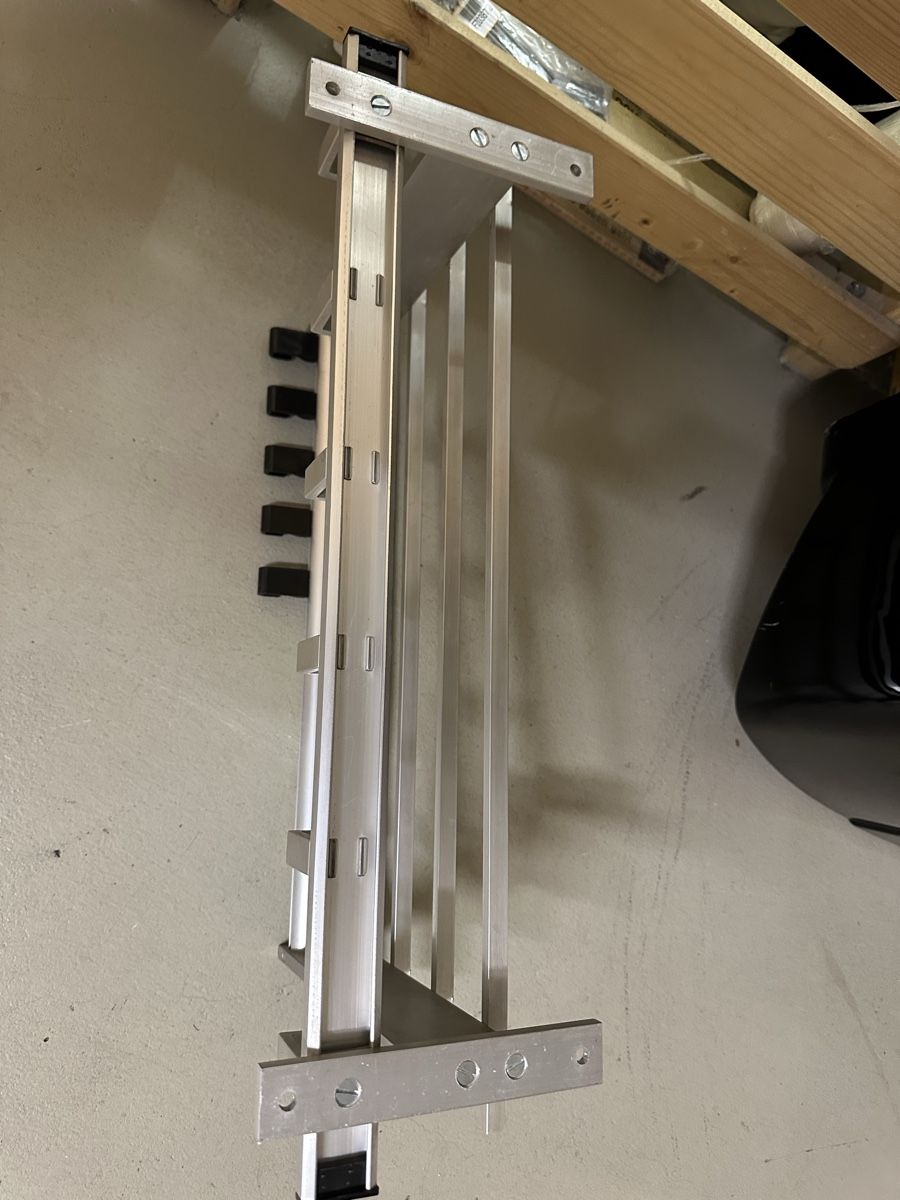 Guardaroba: Garderobe – Usato da Niederurnen venduto da KEVIN078 6