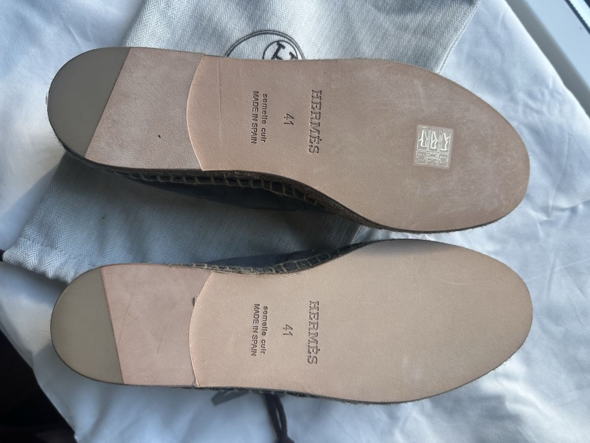 Hermès Scarpe da donna: New grey espadrilles Hermes - size 41 – Nuovo (secondo la descrizione) da Langnau am Albis venduto da bar_ml6k 2
