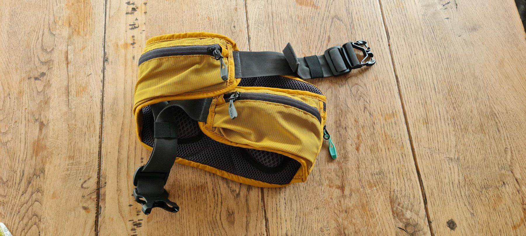 Evoc Borse: Hip Pouch von Evoc 1 Liter senfgelb – Usato da Bäriswil BE venduto da irwu 1