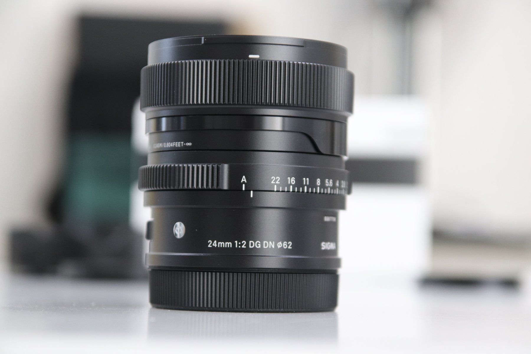 Sigma Obiettivi: Sigma 24mm F2.0 DG DN Sony E-Mount – Nuovo (secondo la descrizione) da Zofingen venduto da OWYSSAG 2