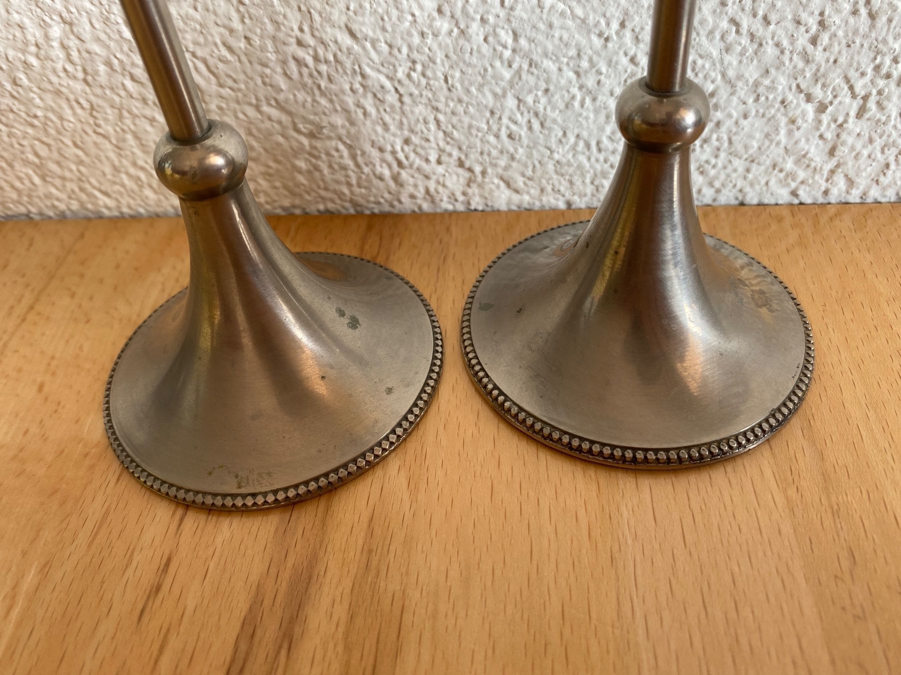 Portacandele: 2 Kerzenständer aus Metall – Usato da Schwarzenburg venduto da Michellu 8