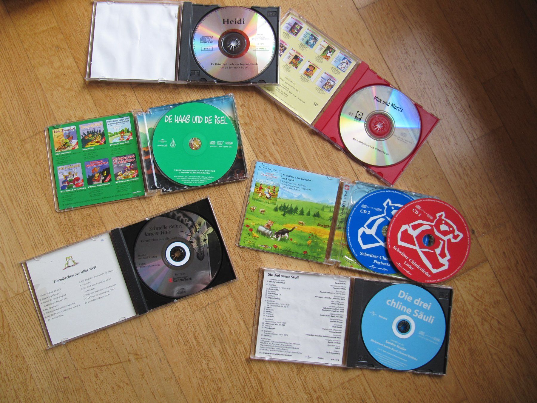 Audiolibri: 6 Kinder-CD (CD1): Heidi Chinderlieder Max und Moritz Säuli – Usato da Würenlos venduto da AustralisZ 1