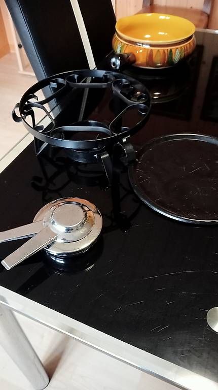 Services de table: Fondue-Gedeck – D'occasion à Mötschwil par got_kss6 1