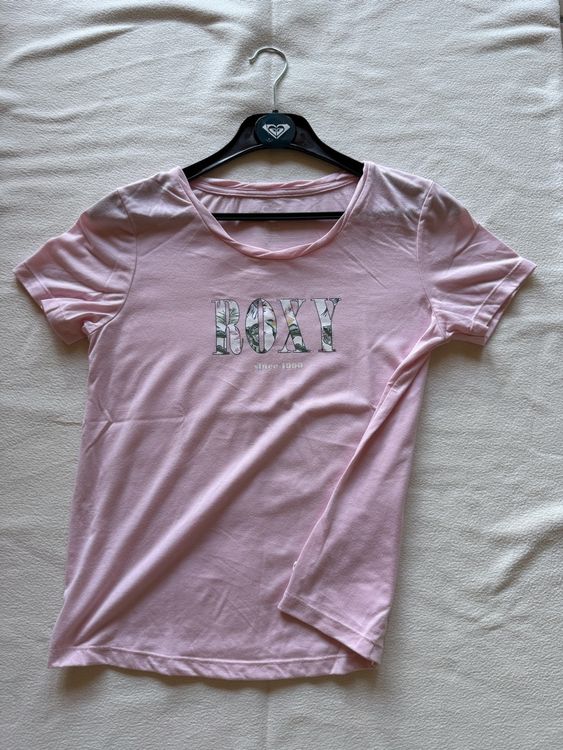 Roxy T-shirt: Roxy T-Shirt – Usato da Innertkirchen venduto da Cinaziska