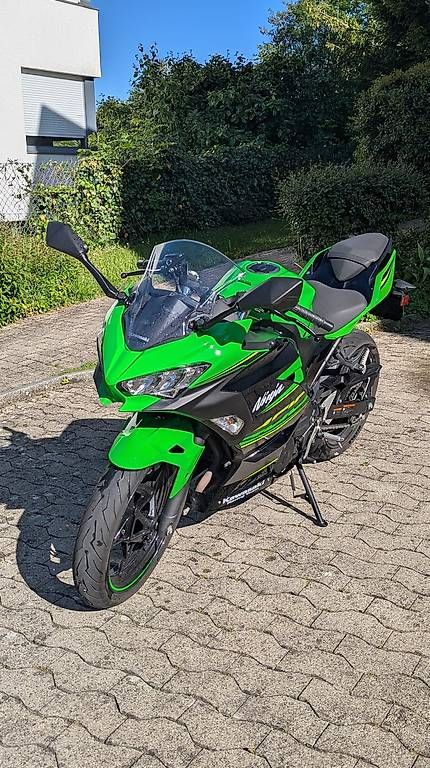 Kawasaki Route: Kawasaki Ninja 400 KRT – D'occasion à Pfaffhausen par Tibuci 1