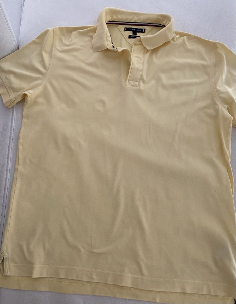 Tommy Hilfiger Magliette Polo: Tommy Hilfiger Polo tshirt – Usato da Opfikon venduto da Luis144 1