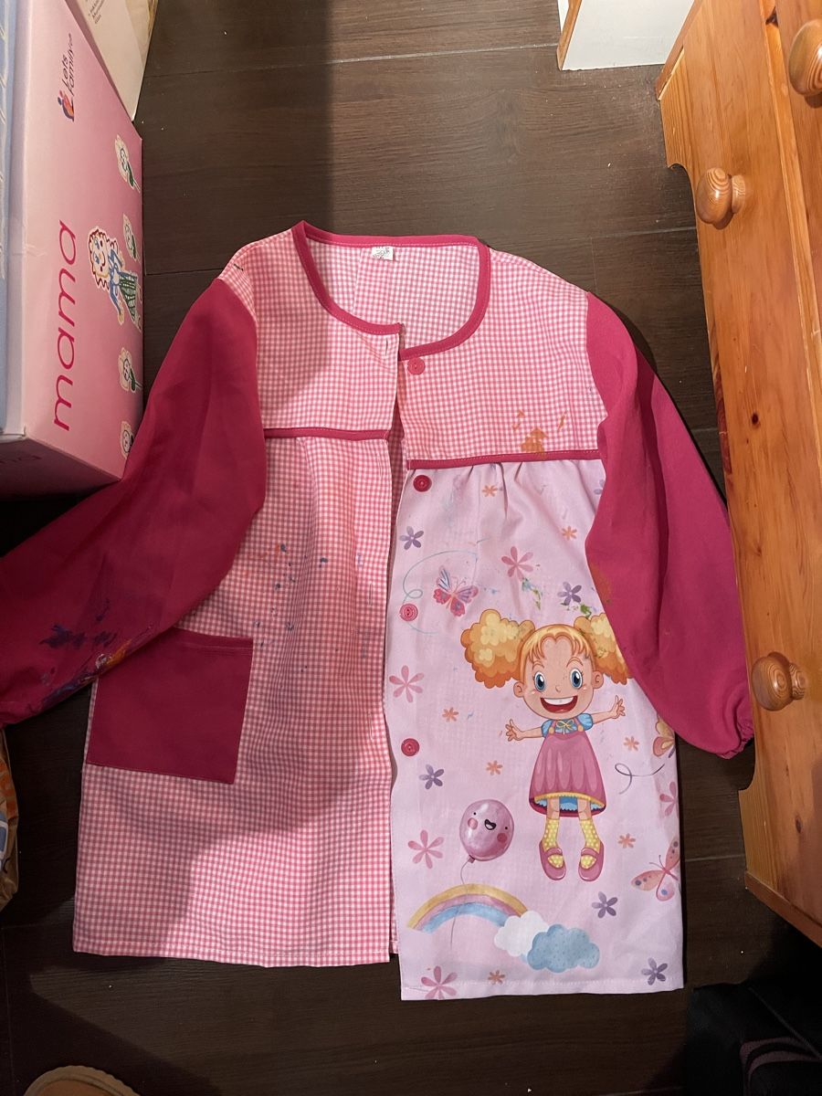 Altro per Abbigliamento & Protezione sul lavoro: Tablier fille 6 ans – Usato da MARLY venduto da AISLEE