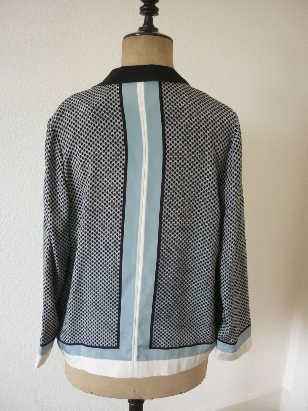Giacche: WHISTLES Silk Blouse-Blazer / Size 40FR/ Beautiful pattern – Usato da Zürich venduto da lils01 1