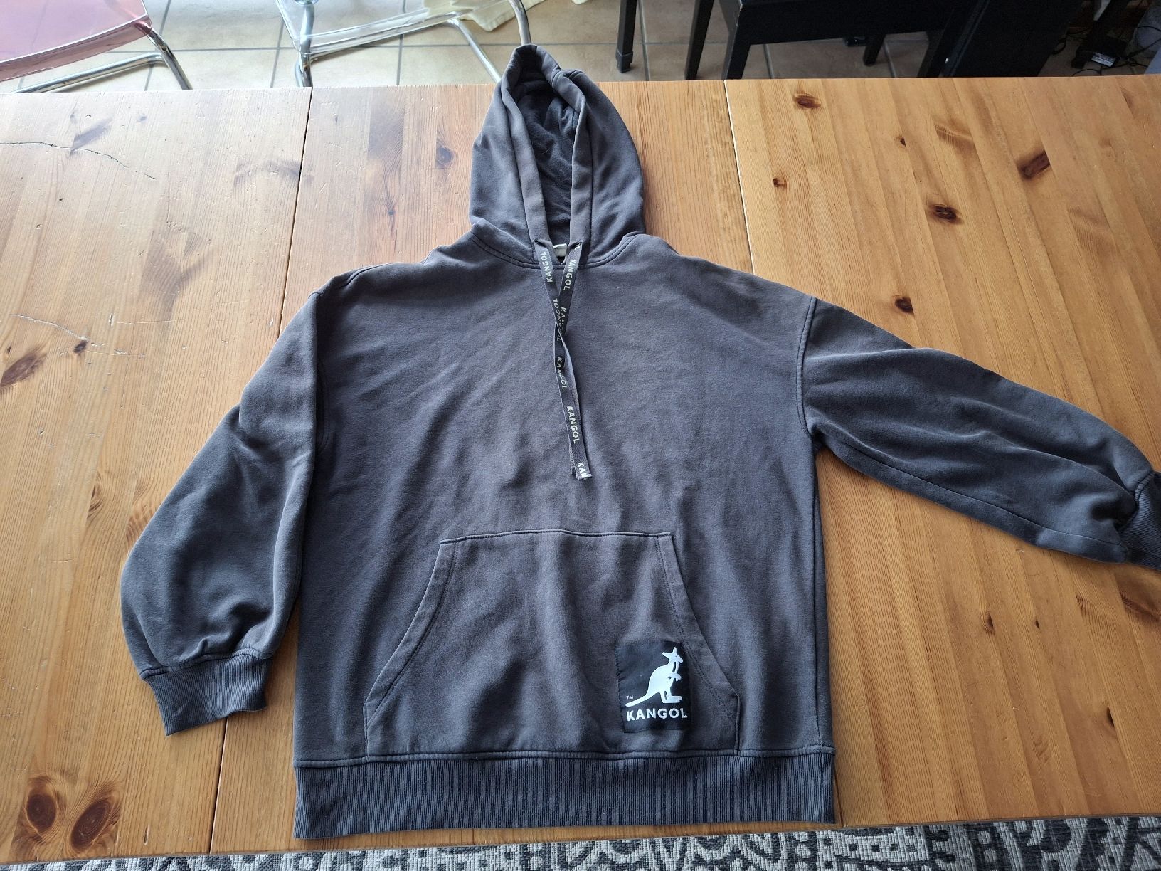 Pulls & Sweat-shirts: Pulover – D'occasion à Studen BE par sch_fzs6 1