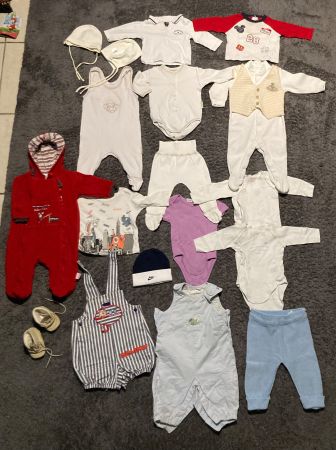 Lot d’habits bébé