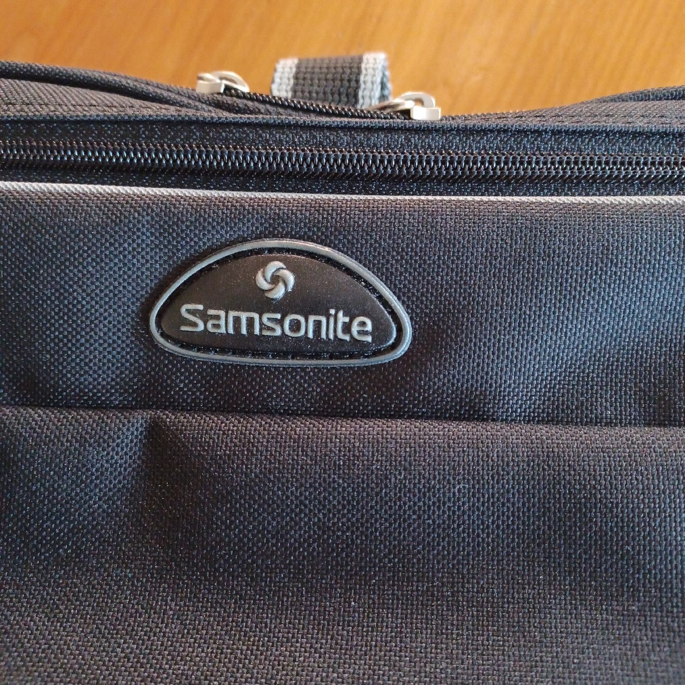 Samsonite Custodie per cosmetici: Herren Necessaire  schwarz von Samsonite – Usato da Waldkirch venduto da Fantasia-101 2