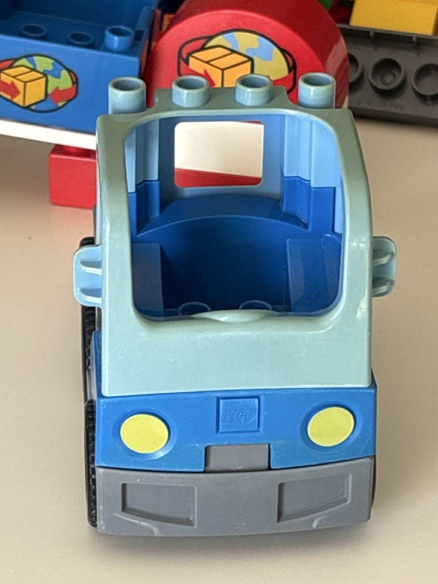 Lego Kit di costruzioni: Camion LEGO Duplo  – Usato da Lausanne venduto da pabernard 2