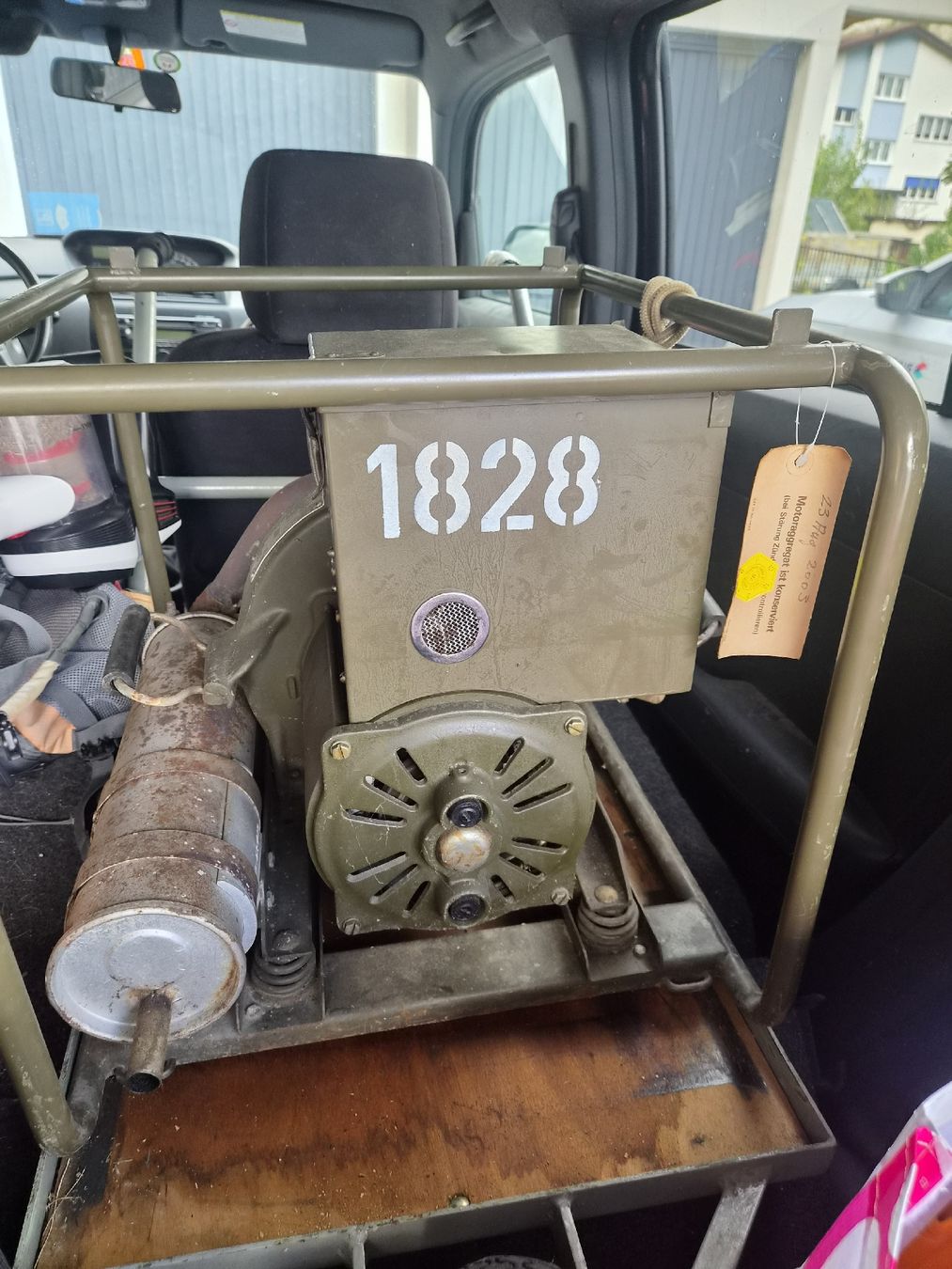 Generatori di corrente: Notstromagregat Armee – Usato da Flumenthal venduto da HoneyMoon.2012 6