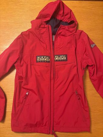 Napapijri Jacke Rot - Kindergrösse - 162 (14 Jahre)
