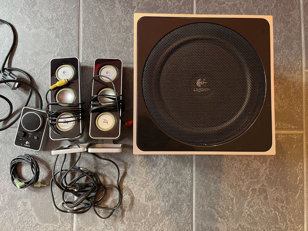 Logitech Z4 2.1 PC Souround (Gebraucht) in Rümlang für CHF 30 – mit ...