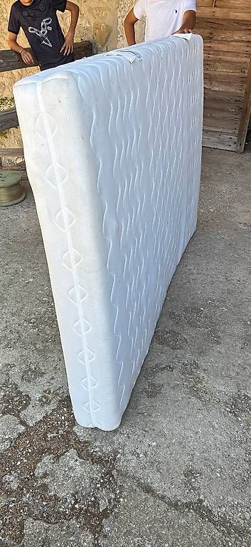 Matratzen: Matelas 140 x 200 – Gebraucht aus Bevaix von LC786 1
