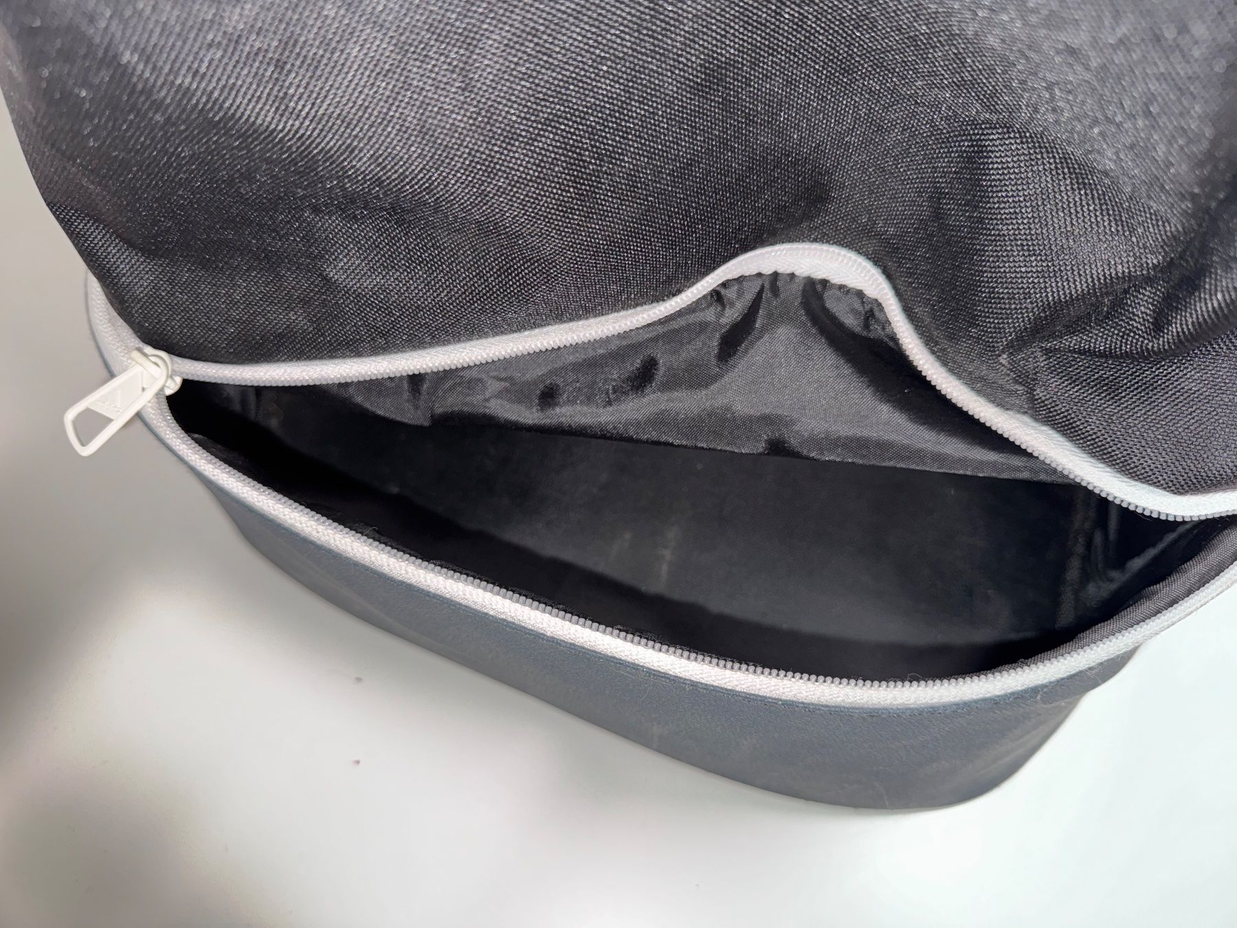 Adidas Borse: Sporttasche von Adidas – Usato da Grosswangen venduto da shoes.bags.and.co 2