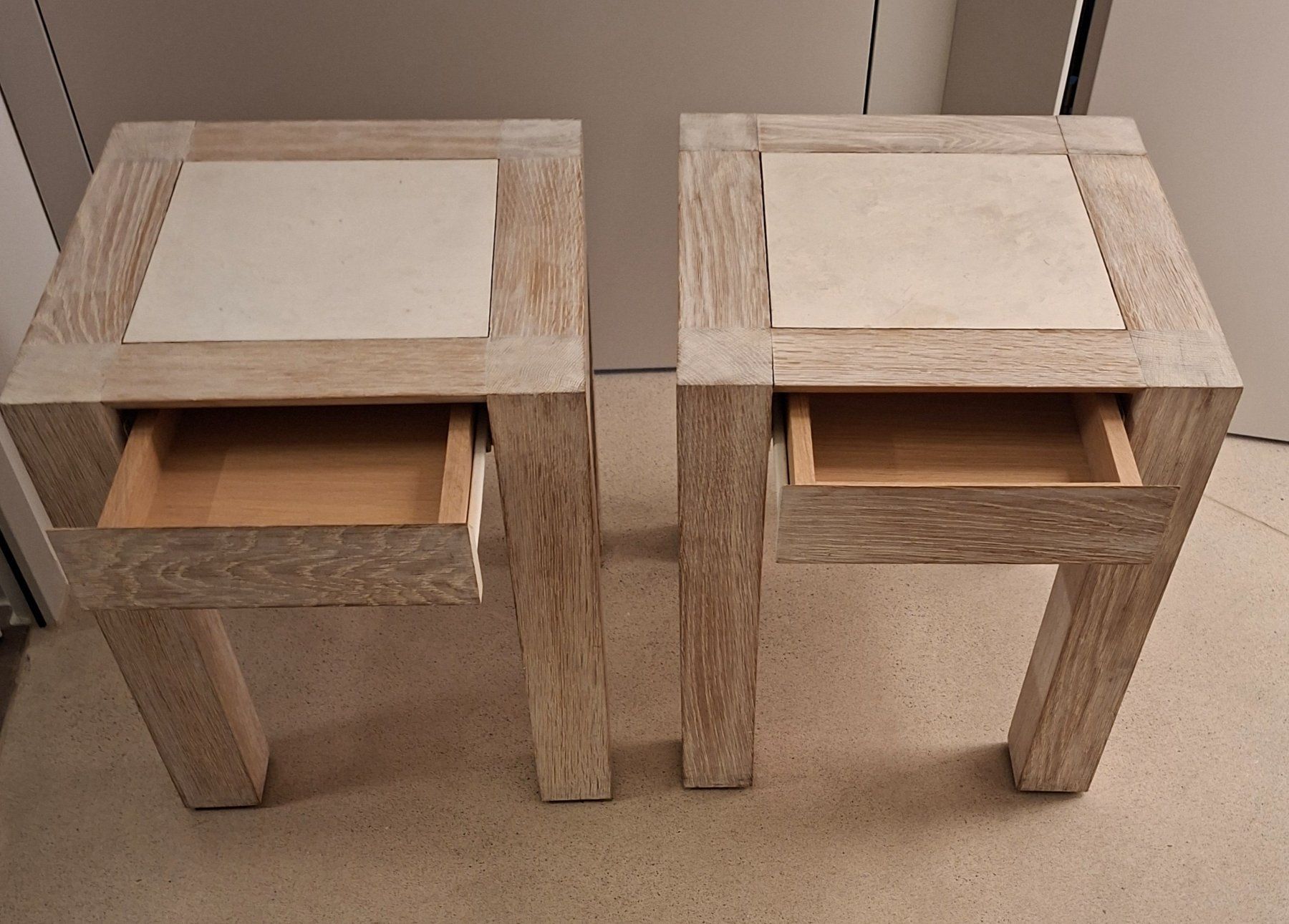 Set di tavolo e panche: Moderner Design Tisch Marmor Puder Jacqueline  Morabito – Nuovo (secondo la descrizione) da Niederglatt ZH venduto da Siegfried67 7
