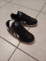 Soulier Futsal neuf kids 26