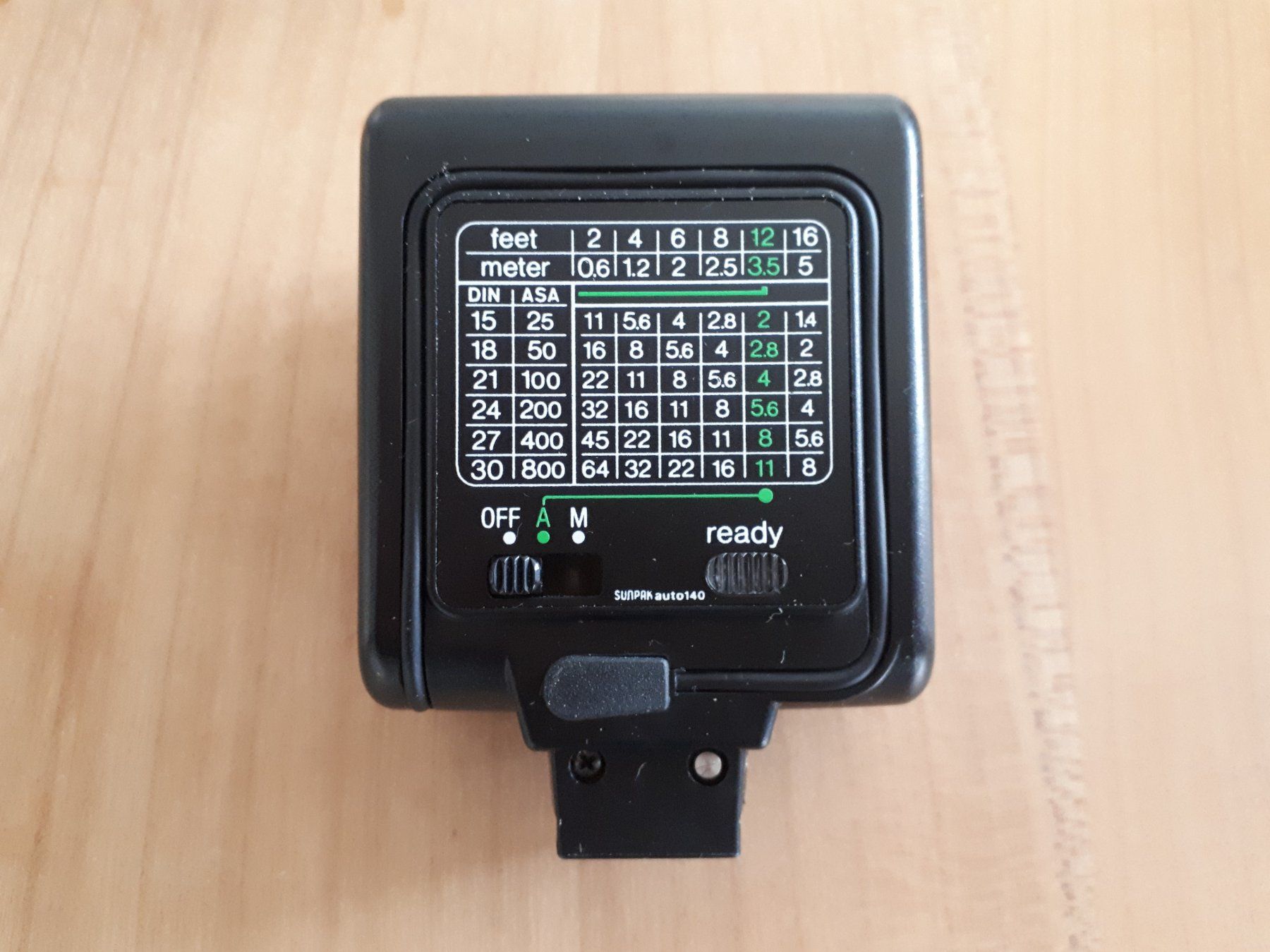 Flash: Blitzgerät Sunpak Auto 140 – Usato da Luzern venduto da Syle67 1