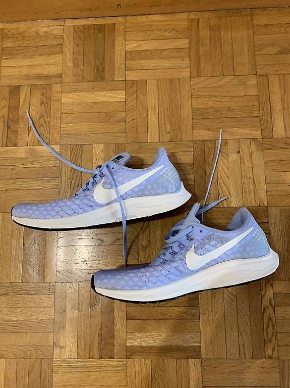 Scarpe da donna: Baskets Nike femme – Usato da Grand-Lancy venduto da bbe_5zvw