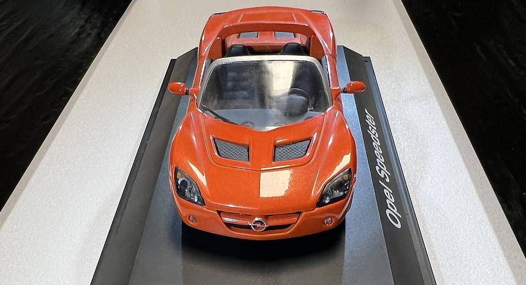 Opel Modellini d'auto: 1/43 Modell - Opel Speedster - 1:43 Modellauto – Usato da Hedingen venduto da jon_p8sr