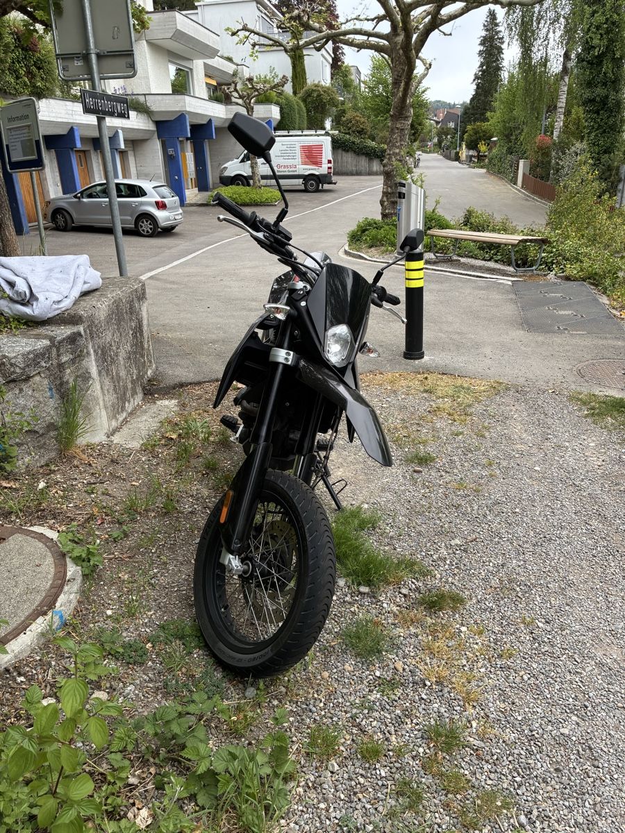 Aprilia Strada: Aprilia SX 125 – Usato da Wettingen venduto da sve_8xrg 1