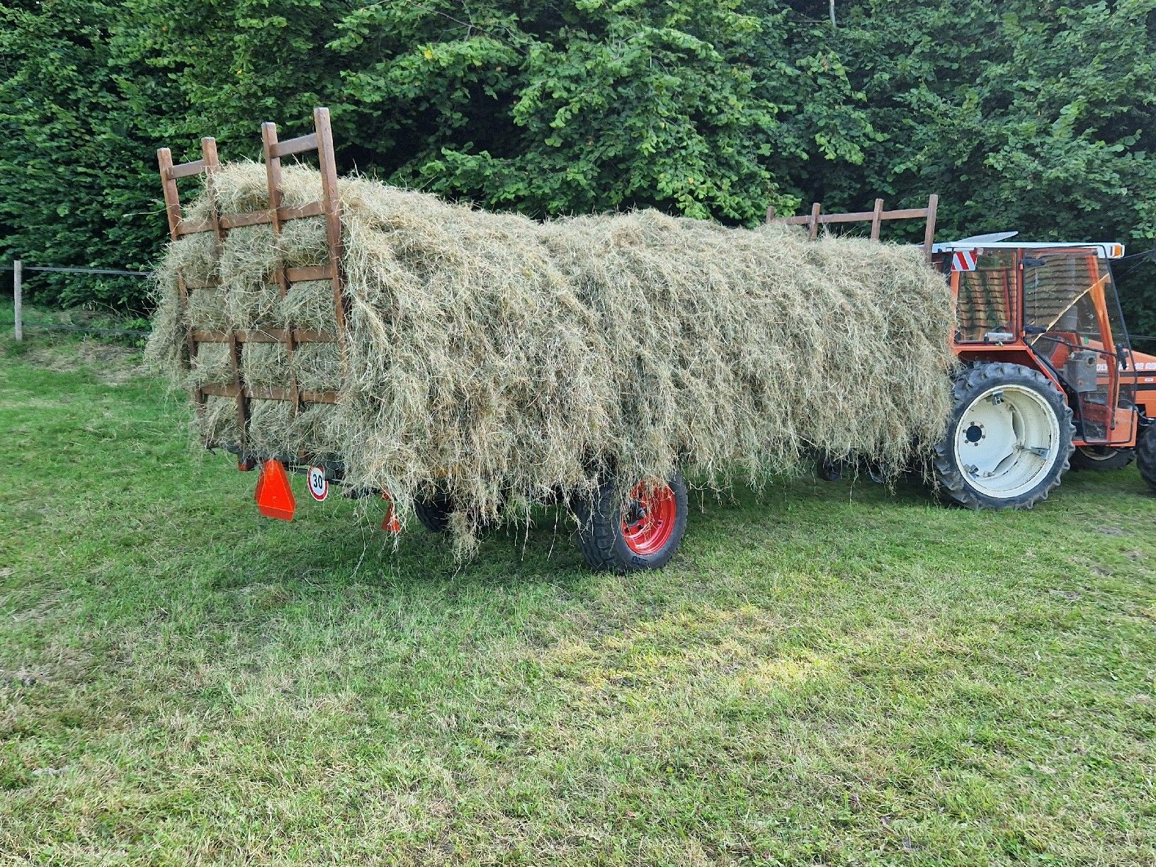 Rimorchi: Traktor- Anhänger / Brückenwagen – Usato da Unterkulm venduto da baghira2004 3