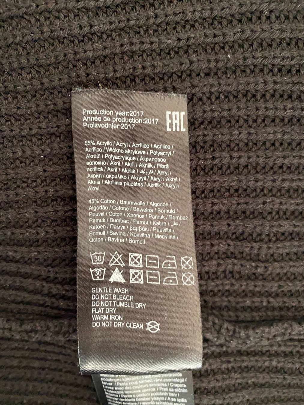 Only Maglioni & Felpe: Schwarzer Pullover von Only Size M – Usato da Duebendorf venduto da  5