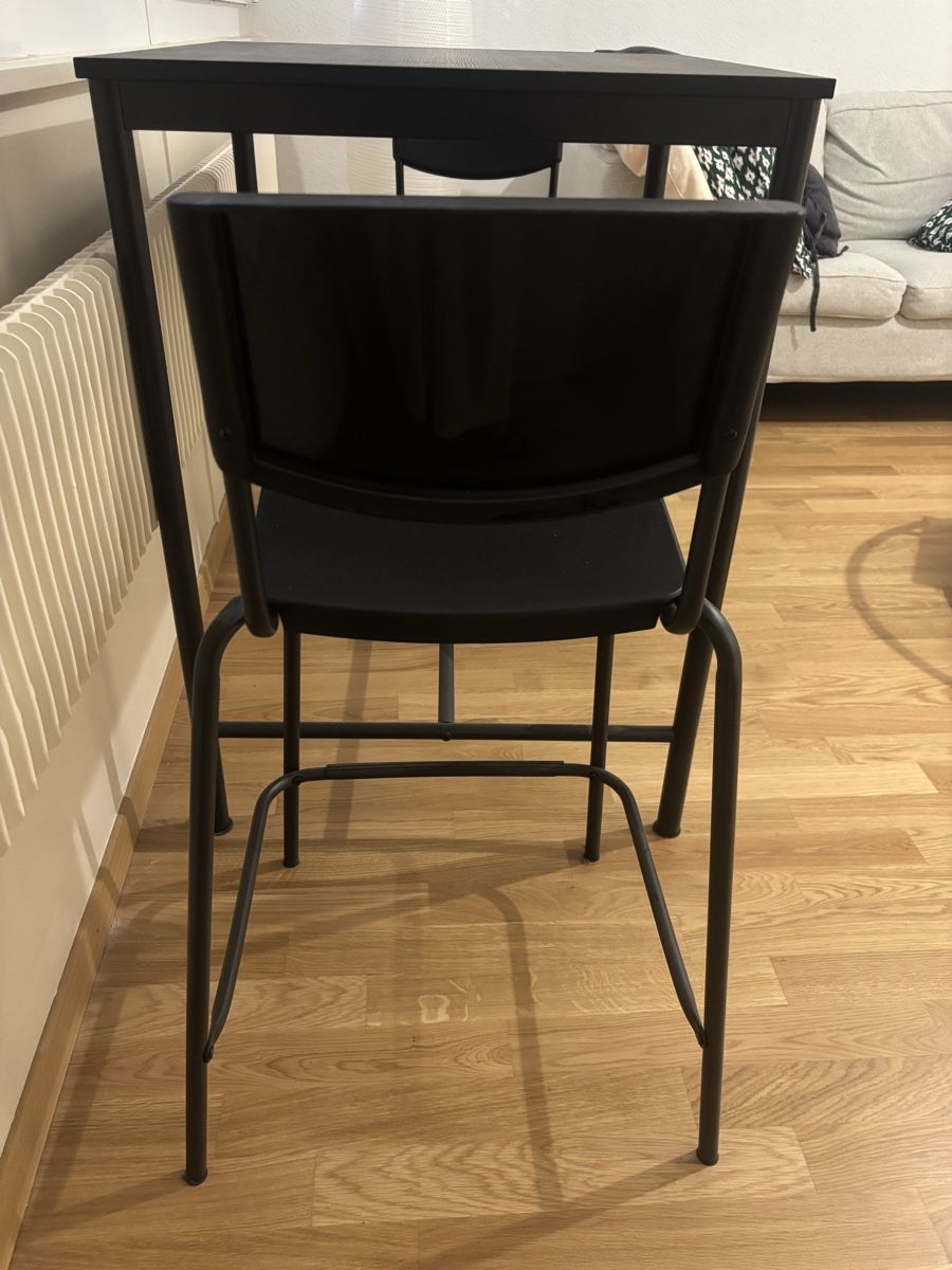 Ikea Set de table et chaises: Table et chaises hautes – Neuf (Voir description) à Genève par vic_dby5 3