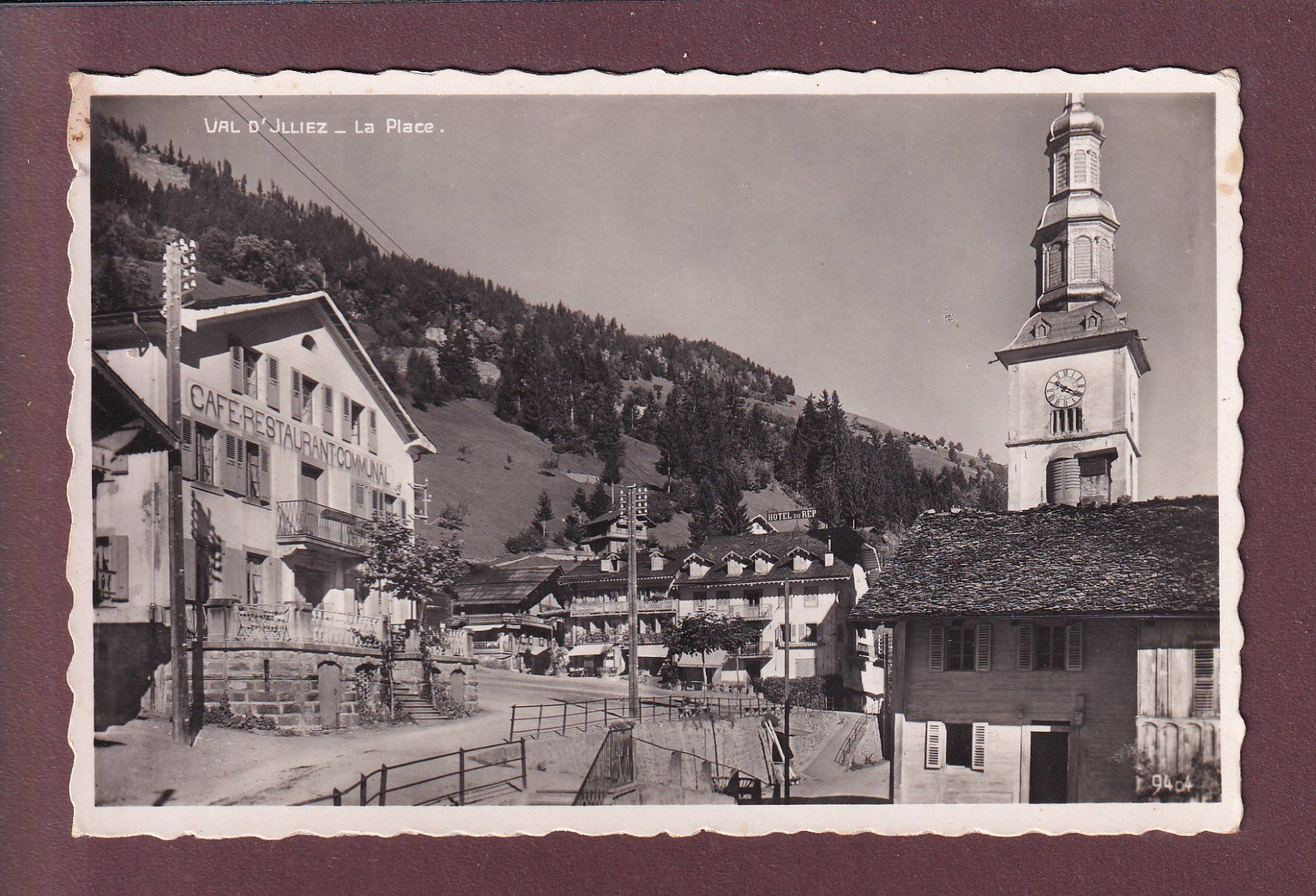 Cartes postales: VAL D'ILLIEZ - Café communal – D'occasion à Pully par nicecards