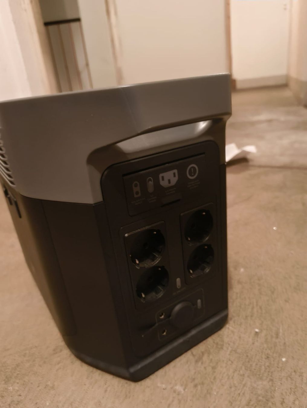 Ecoflow Generatori di corrente: Ecoflow Delta Max 2048 Wh – Nuovo (secondo la descrizione) da Zürich venduto da ter_26db 1