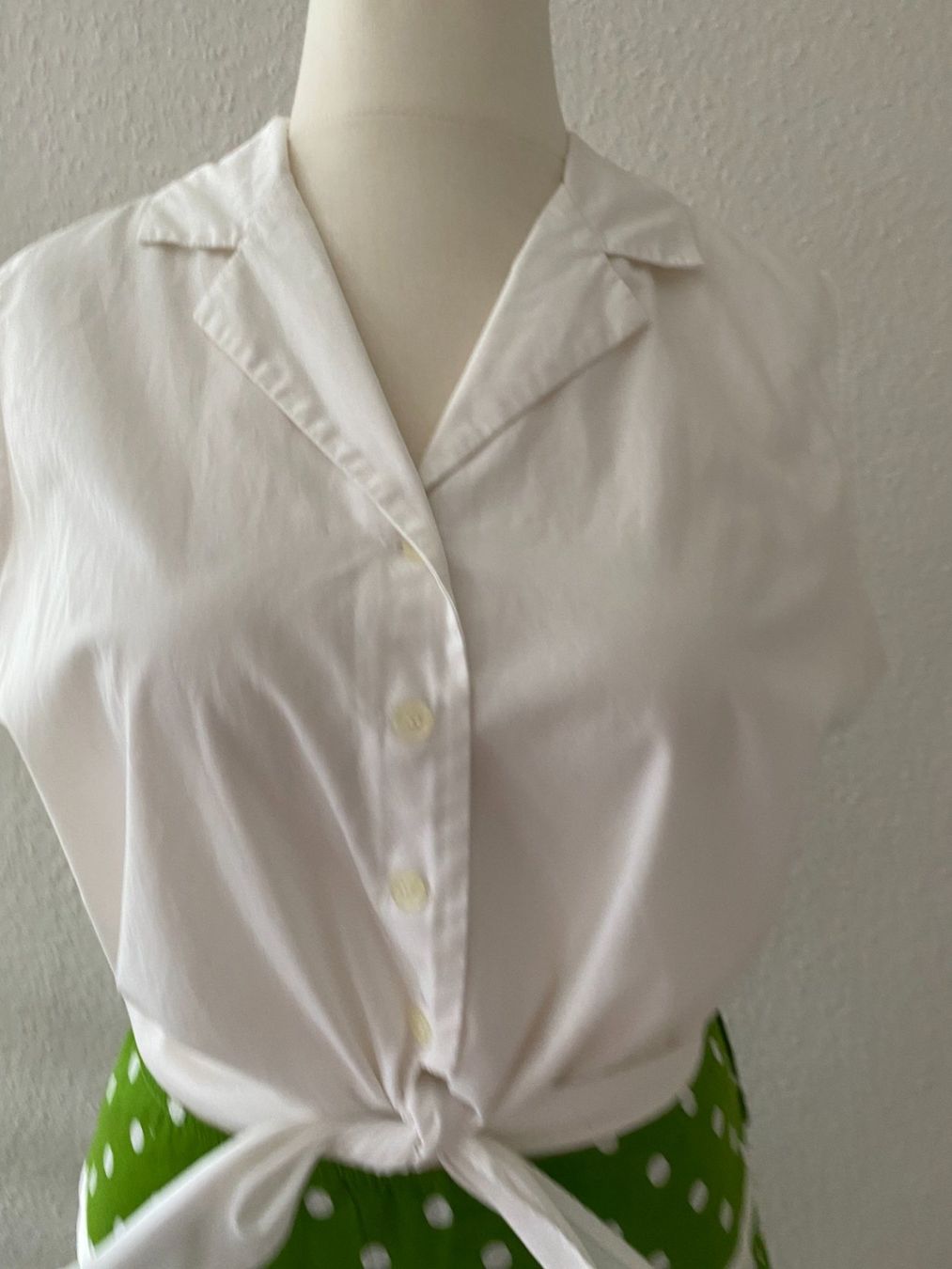 H&M Camicette: Bluse in weiß,   Gr. 42 – Usato da Stetten SH venduto da bijoux18 2