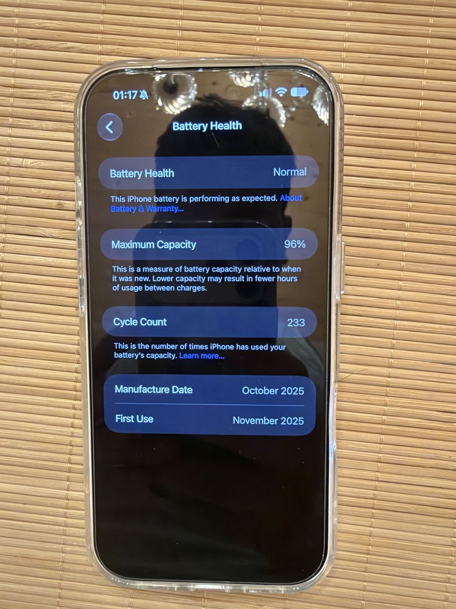 Apple Telefoni cellulari / Smartphones: iPhone 17 pro 256gb – Nuovo (secondo la descrizione) da Zürich venduto da Yoni_to 7