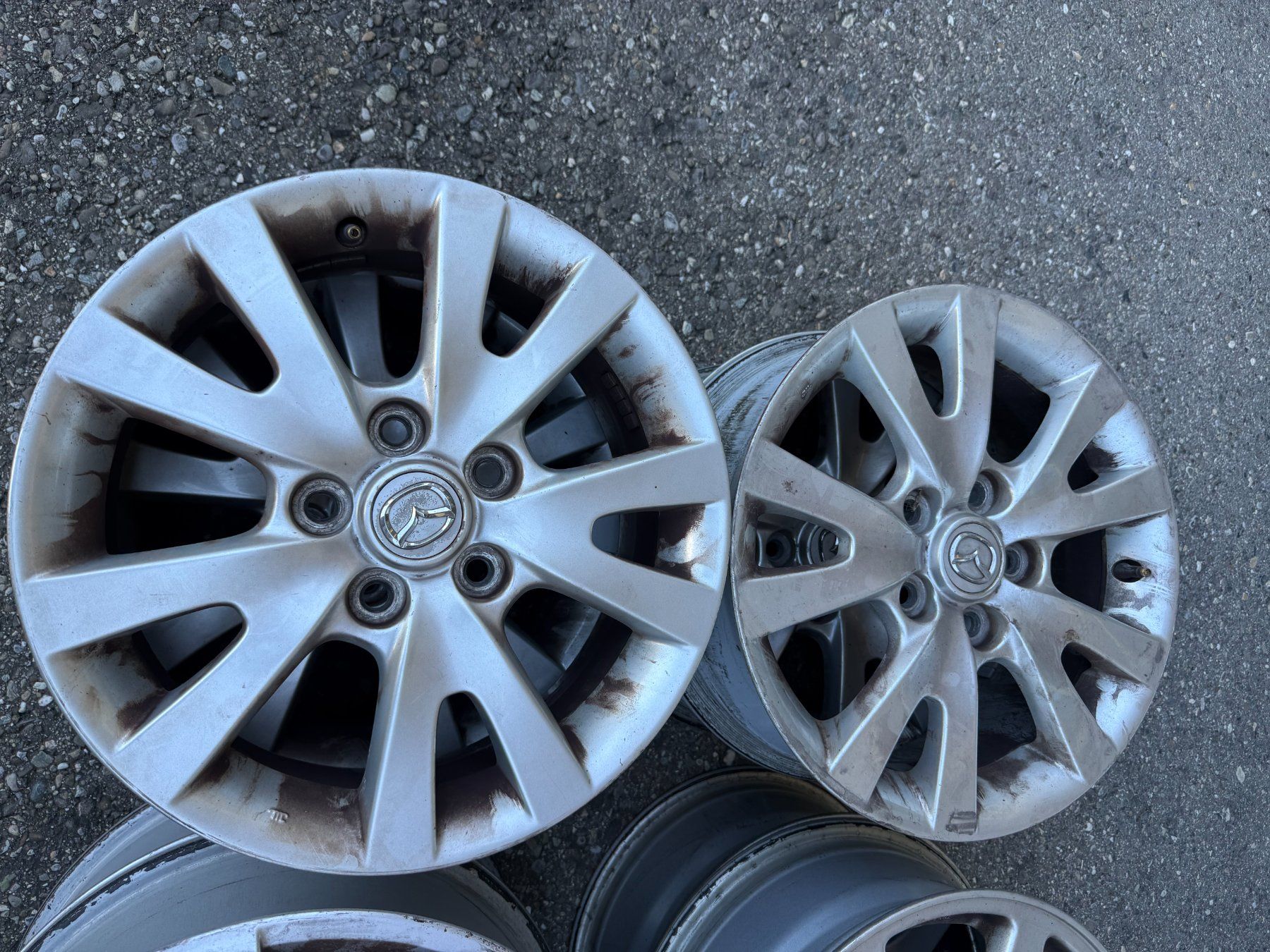 Volkswagen Cerchioni: FELGEN SKODA / VW GOLF / MAZDA 3 – Usato da Kreuzlingen venduto da mz-e38 1
