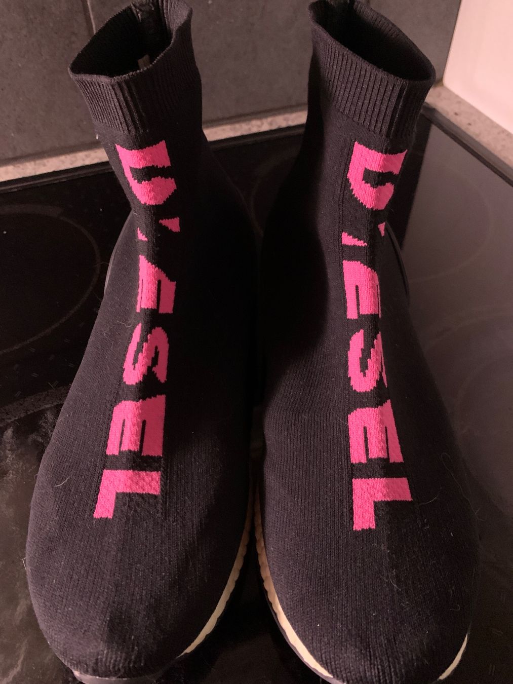 Diesel Scarpe da uomo: Diesel S KB Mid Sock Boots Gr. 39 – Usato da Steinebrunn venduto da Littlebird1 1