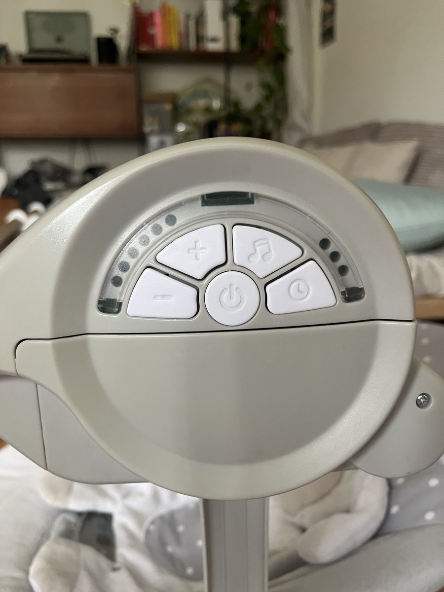 Sdraiette & Sdraiette a dondolo: Elektrische Babyschaukel mit Musik – Usato da Zürich venduto da Gza 3