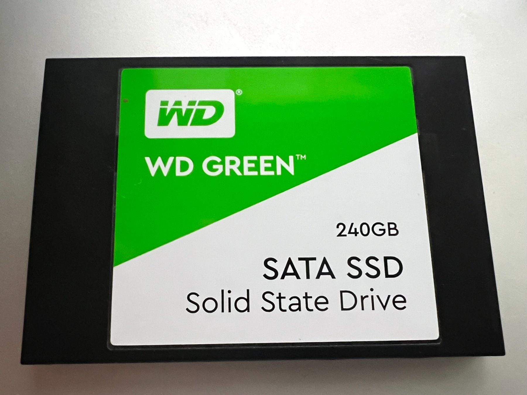 Western Digital Harddisks: WD GREEN 240GB SATA SSD – Gebraucht aus Hünenberg von CardDrop