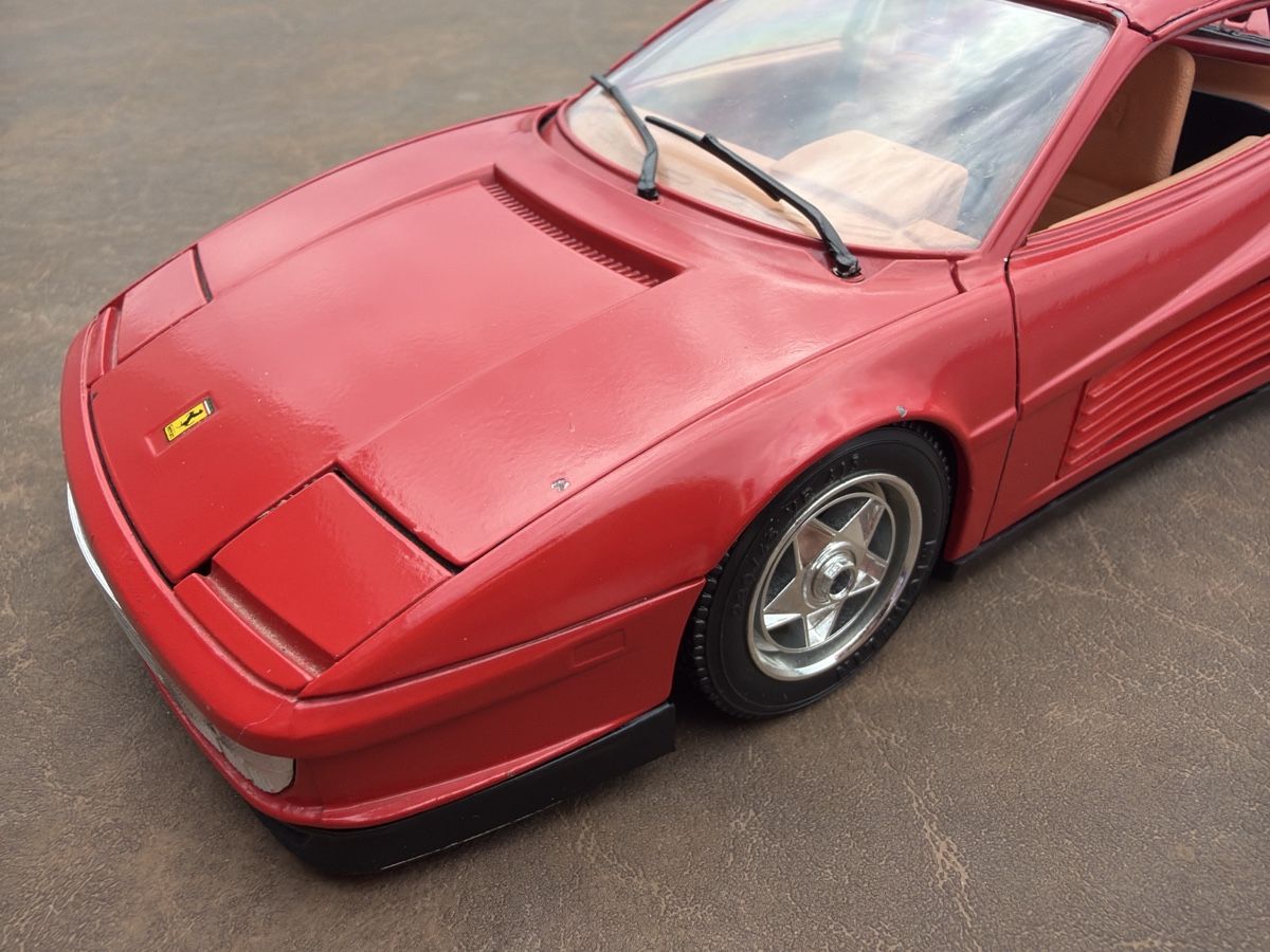 Bburago Modellautos: Ferrari Testarossa  - 1/18 - Bburago – Gebraucht aus Wolfwil von Rolex1 6