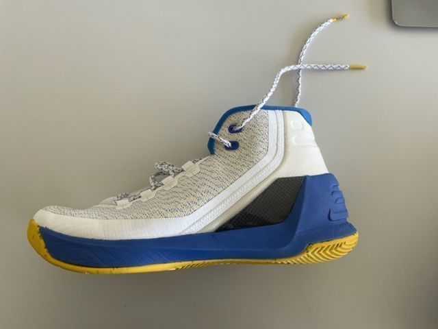 Under armour curry clearance 3 44