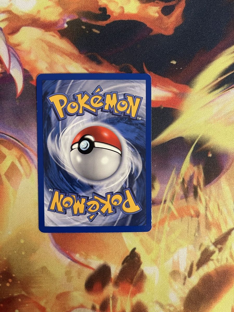 Pokémon Carte collezionabili: Pokemon Umbreon Neo Discovery Holo – Usato da Breitenbach venduto da KithusPokeKingdom 1