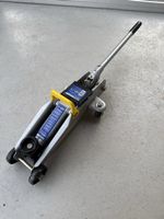 Cartrend 7740014 Rangierwagenheber 2 t hydraulisch