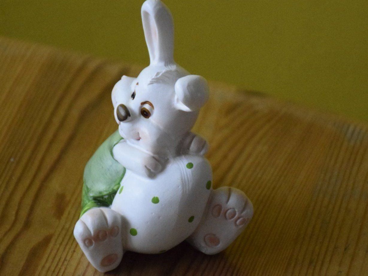 Statuette: Süsser Hase mit Ei – Nuovo (secondo la descrizione) da Wetzikon ZH venduto da Wetzicardo25 7