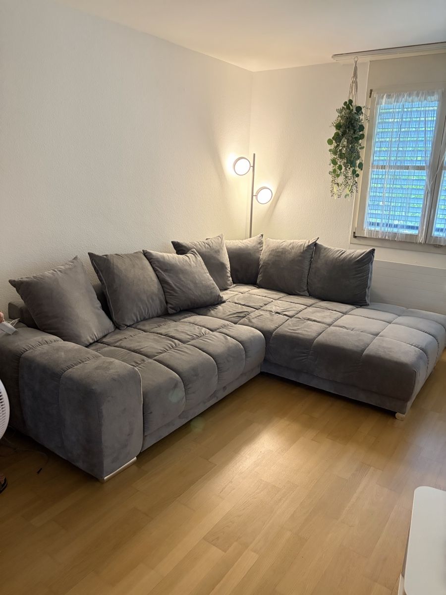 Sofas: Ecksofa zum Ausziehen – Neu (gemäss Beschreibung) aus Füllinsdorf von si.ja.35