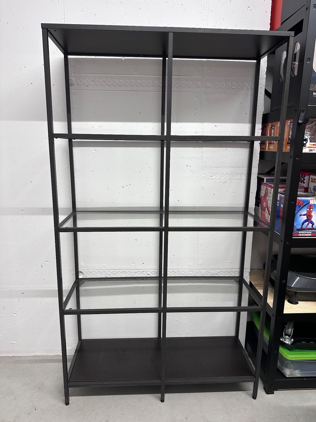 Scaffali: IKEA Vittsjö Regal – Usato da Gossau (ZH) venduto da DSCapeta 1