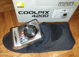 Appareil photo numérique compact Nikon Coolpix 4200