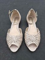 Sandalettes dorées CUIR avec attache cheville, pointure 40,
