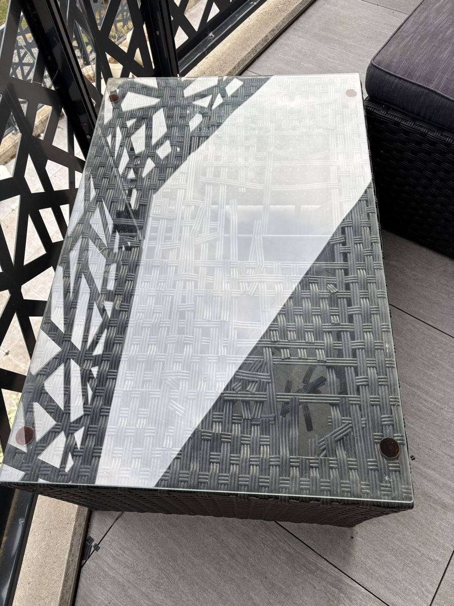 Tavoli: Table d’extérieur  – Usato da Poliez-le-Grand venduto da mila011