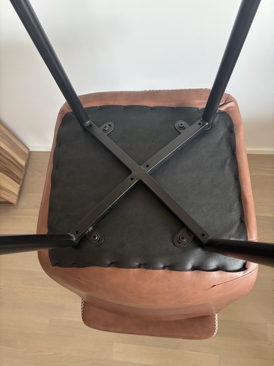 Stühle: Stuhl braun Kunstleder 2er Set – Gebraucht aus Scherzingen von fab_flh6 2