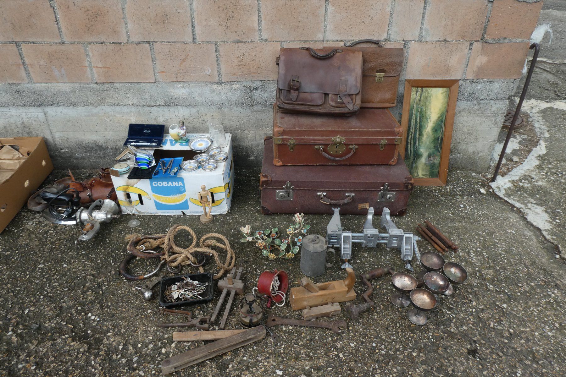 Tutti gli attrezzi: lot de brocante divers – Usato da Fontaines NE venduto da monloisir